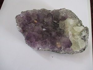 Amethyst Druze / Bed